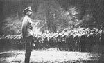 Генерал Корнилов перед войсками (1917).jpg